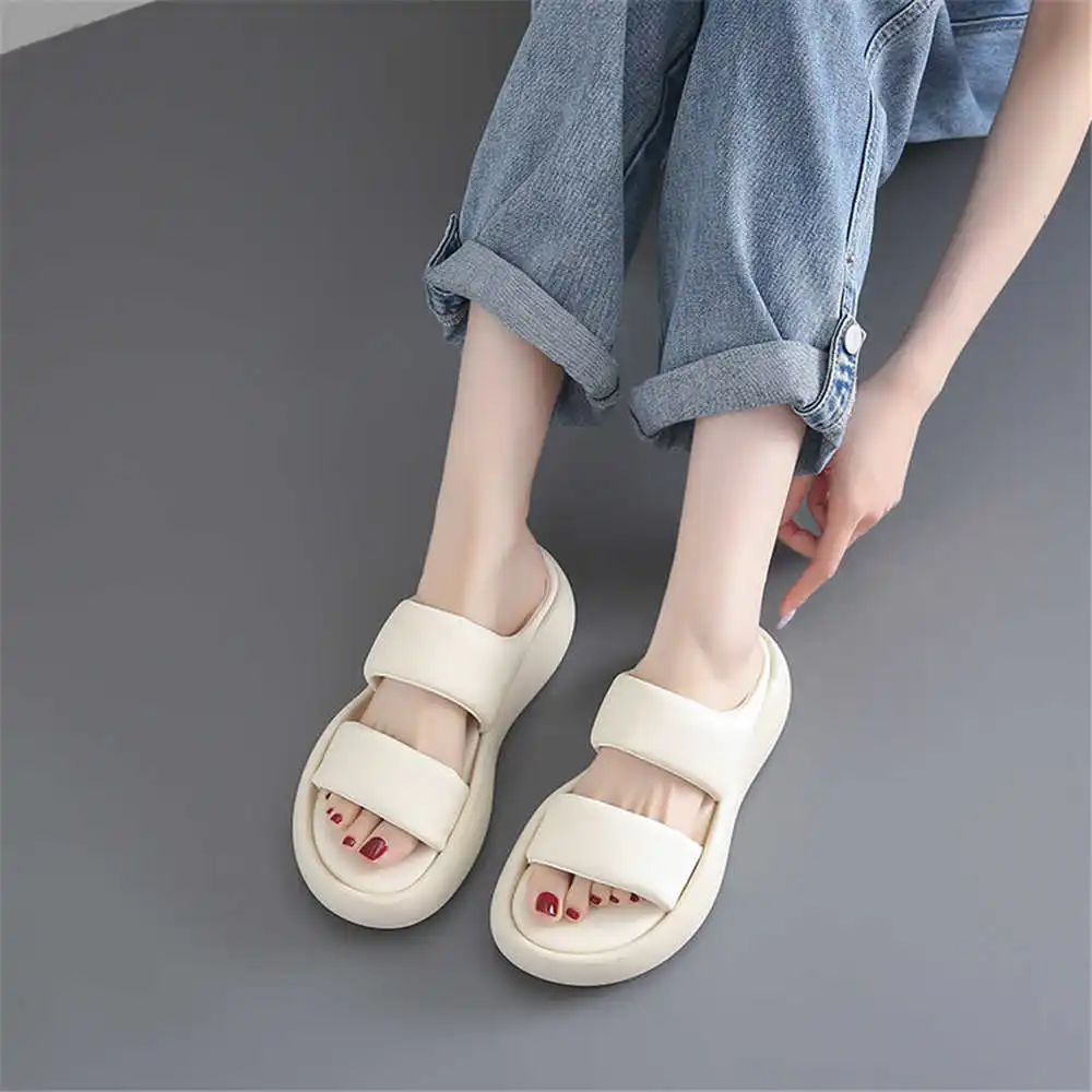 Size 39 Strips Summer Shoes Sa - Yoga Fitness Name Ideas ulasan dan harga